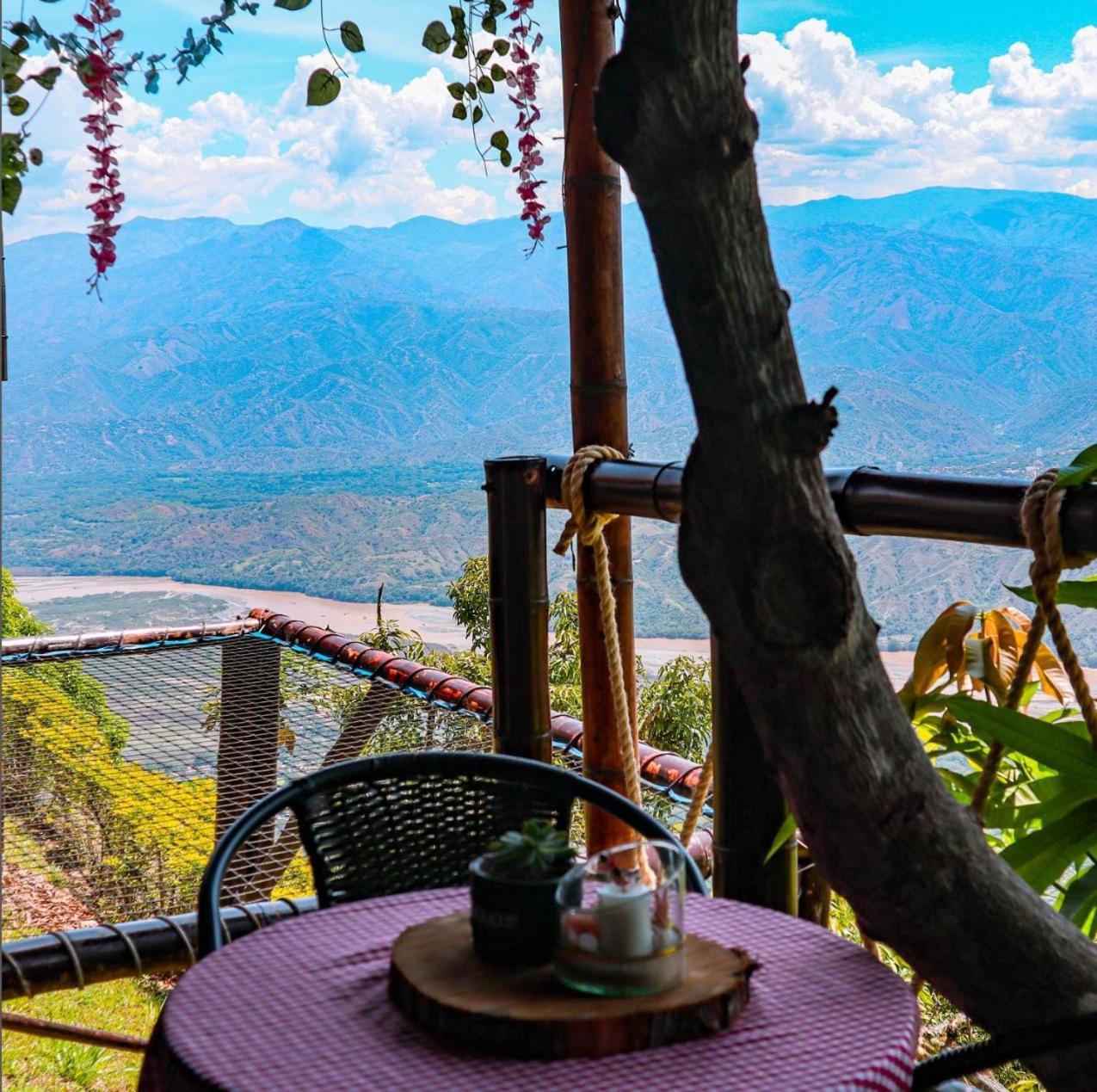 فندق Glamping Mirador Santa Fe-سوبيتران المظهر الخارجي الصورة